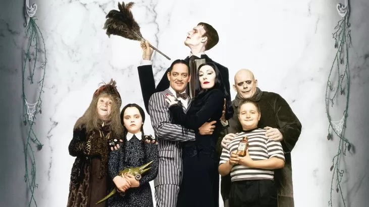 Addams Ailesi izle